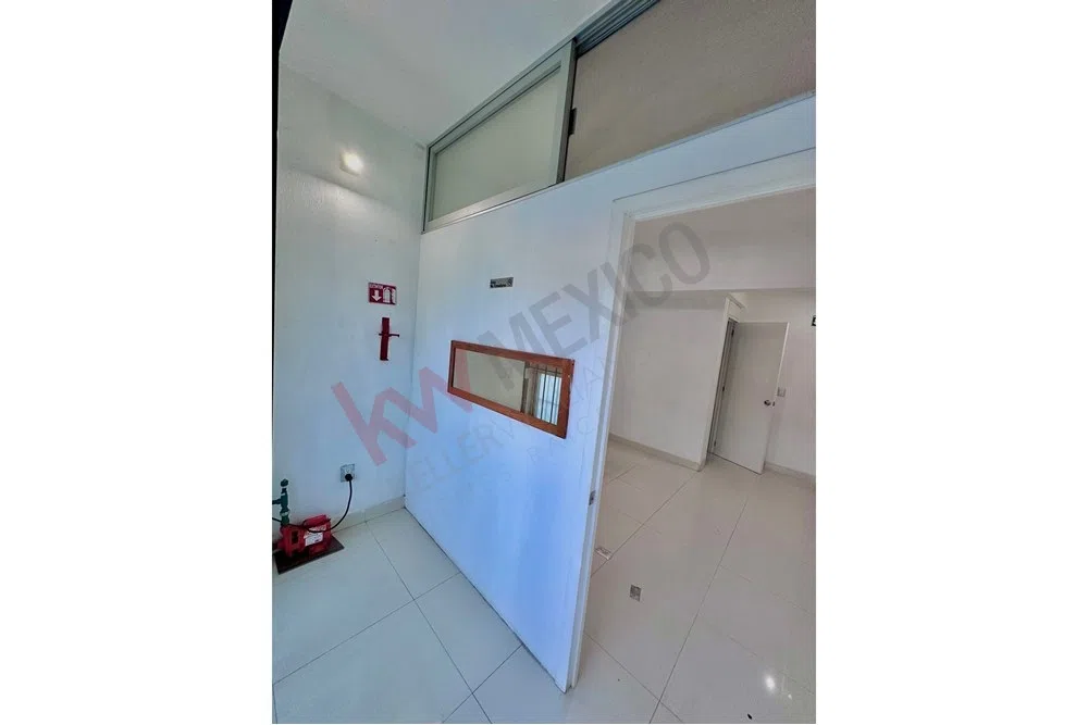 Foto 4 de Local Comercial en Renta, Tabachines, Zapopan, Jal.