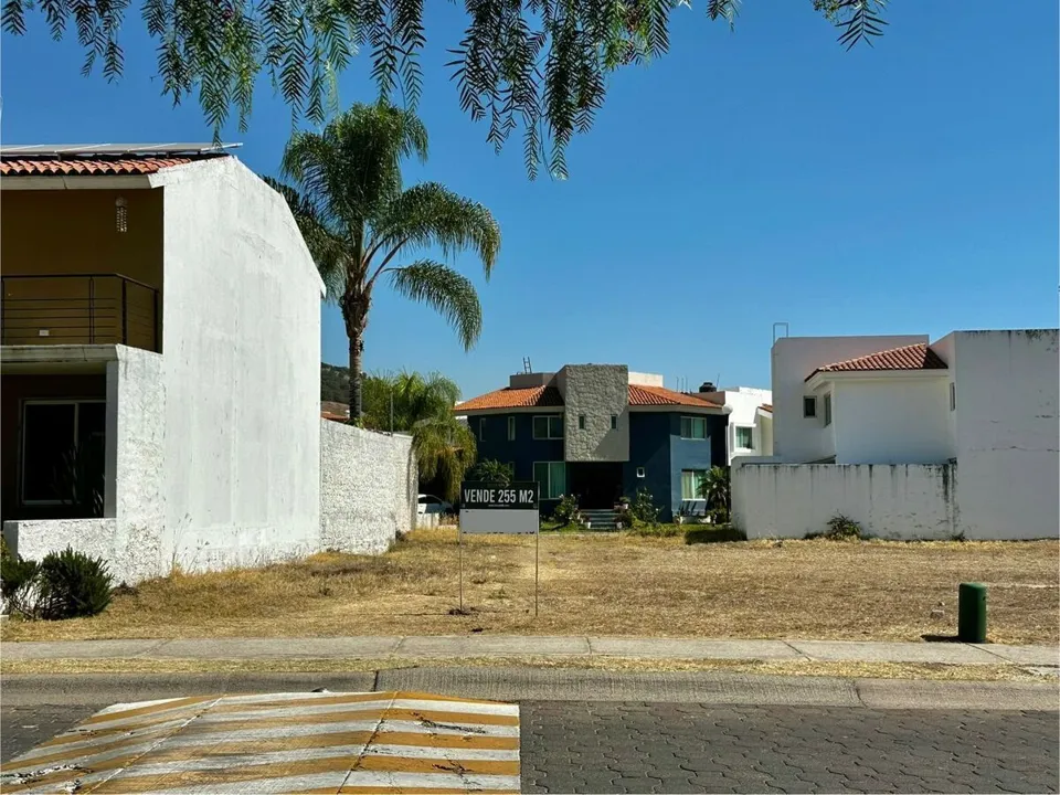 Foto 2 de Terreno en Venta Bosques de Santa Anita 255 m2 plano, 10 de frente!