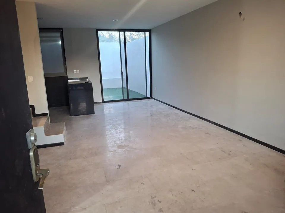 Foto 2 de Casa en Venta en Zoi Sur, Jardines de Santa Anita