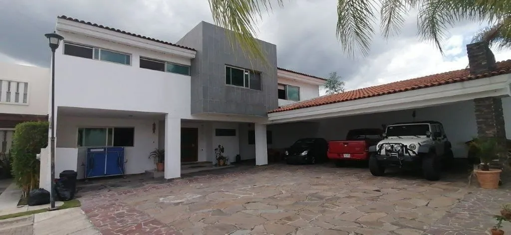Casa en Venta, condominio los laureles, Tlajomulco de Zúñiga, Jalisco