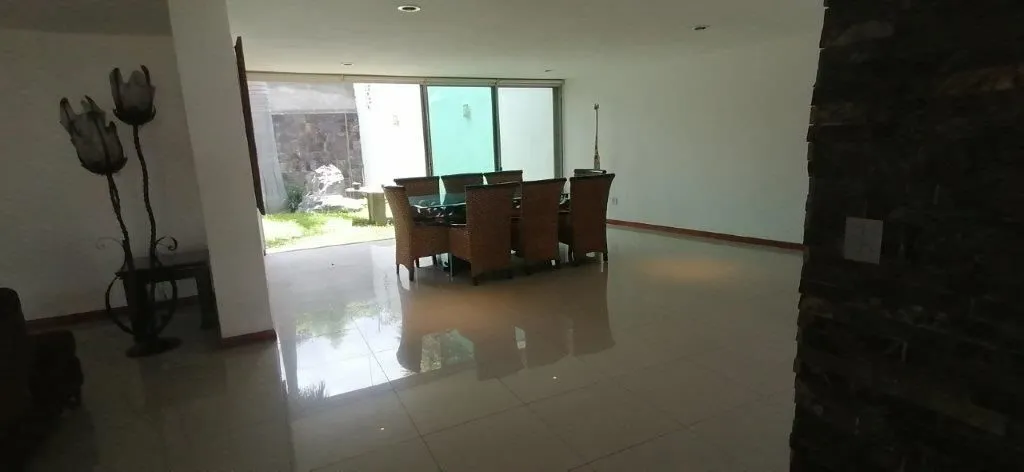 Foto 2 de Casa en Venta, condominio los laureles, Tlajomulco de Zúñiga, Jalisco