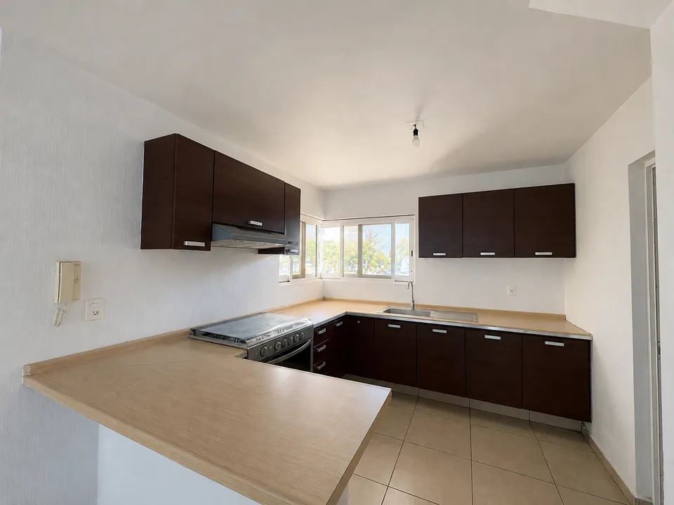 Foto 2 de CASA EN RENTA EN LA CIMA, ZAPOPAN, JAL.