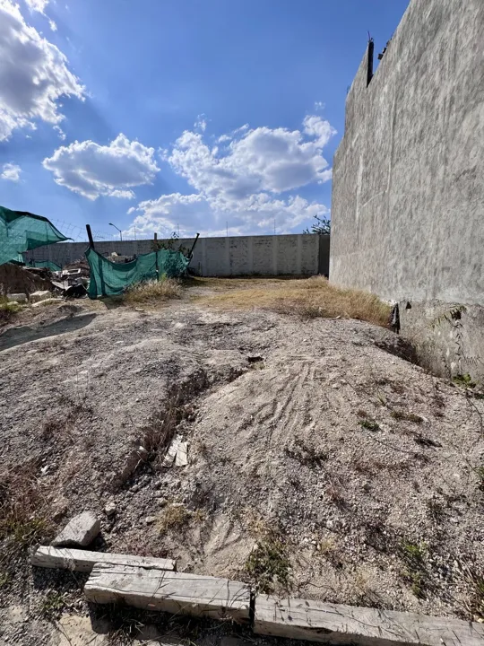 Foto 2 de Venta terreno en Valle Imperial en Zapopan Jalisco