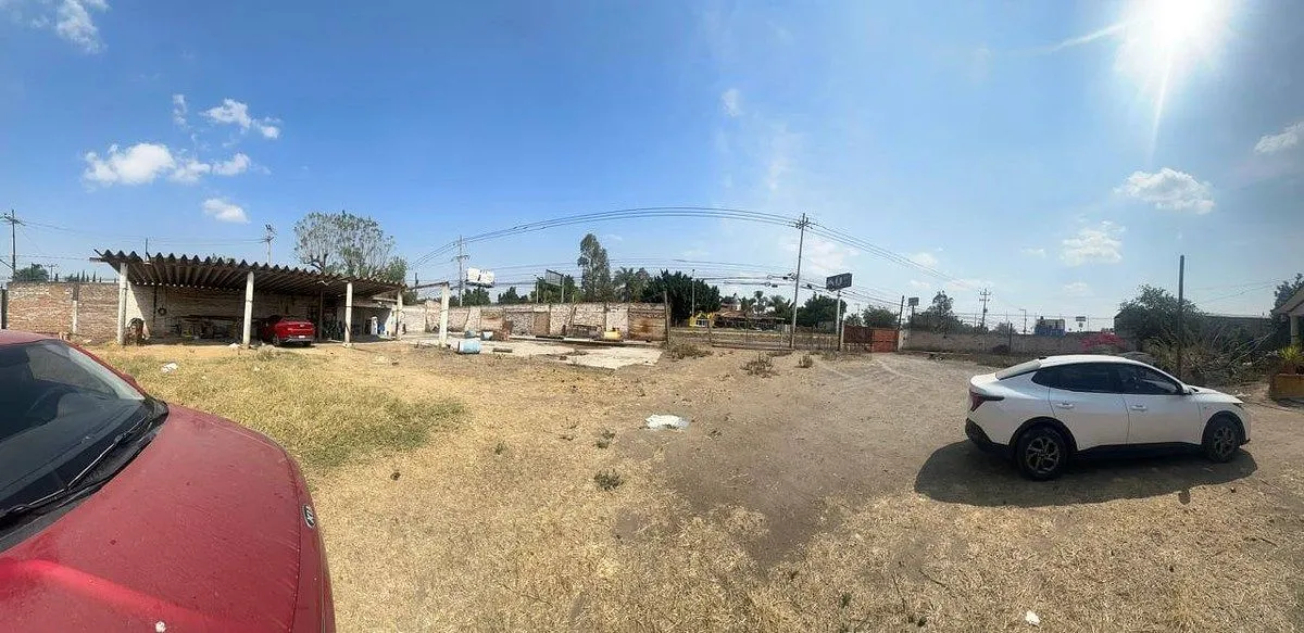 Foto 4 de RENTA TERRENO COMERCIAL EN ESQUINA - SANTA PAULA, TONALÁ