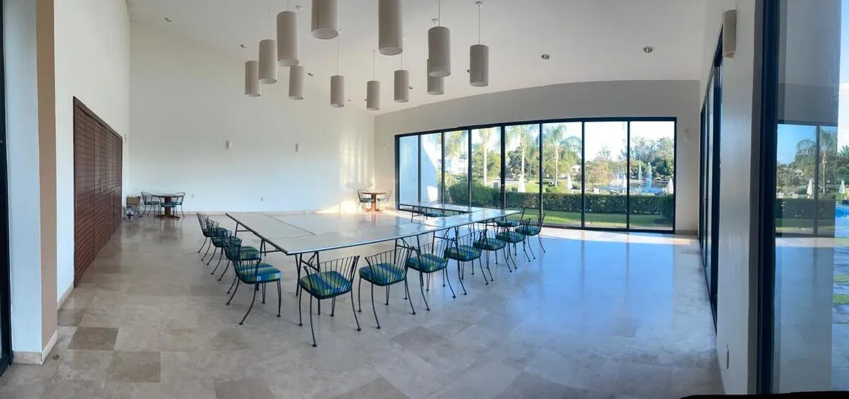 Foto 6 de Terreno en Venta en El Manantial - Paseo del Bosque 55