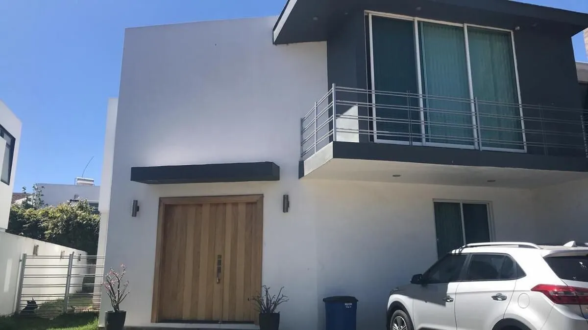 CASA EN VENTA EN PROVENZA RESIDENCIAL TLAJOMULCO DE ZÚÑIGA JALISCO