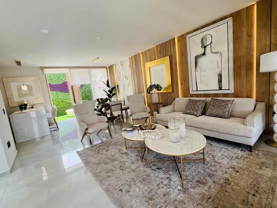 Foto 3 de CASA EN VENTA EN BOSQUES CALIFORNIA, TLAJOMULCO DE ZÚÑIGA | RCV-2041