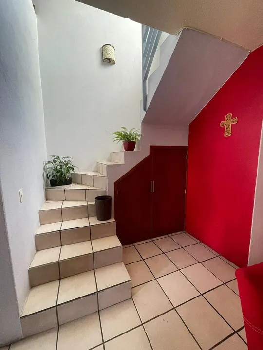 Foto 9 de Casa en Venta en Parques de Tesistán - Fray Francisco Palou 42