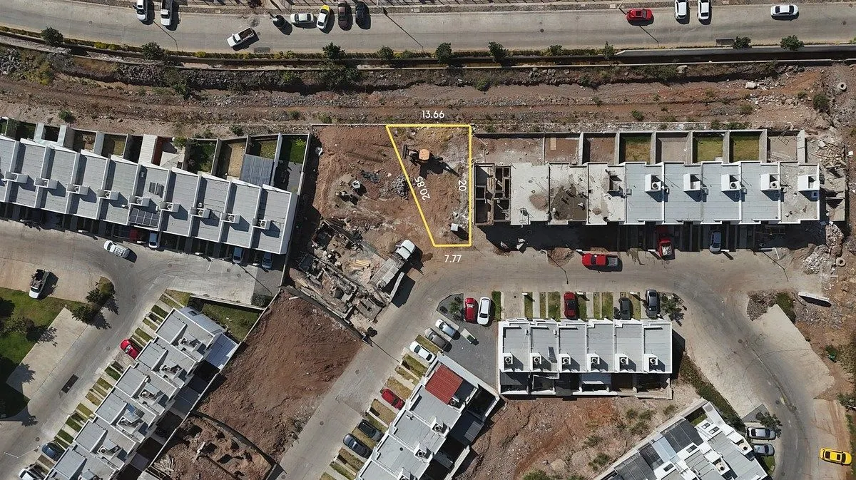 Foto 2 de Terreno en Venta en Zimaltá Residencial - Zagros 125