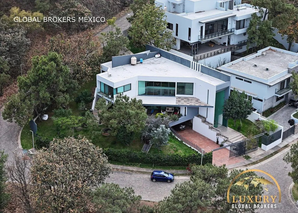Foto 2 de Casa de Lujo en Venta, Coto Diana Natura, La Venta del Astillero, Jalisco