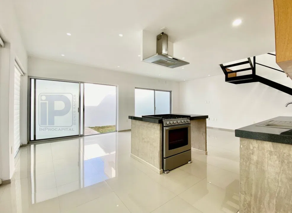 Foto 6 de Casa en VENTA en SOLARES junto a colegio SUBIRE