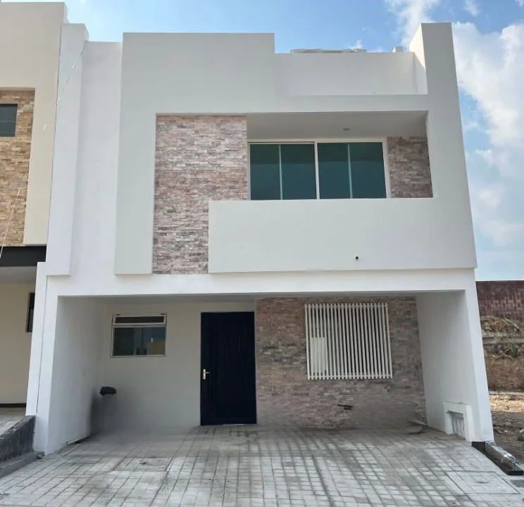 Casa en venta en CIRCUITO ALBA, Bosques Santa Anita, Tlajomulco de zuñiga