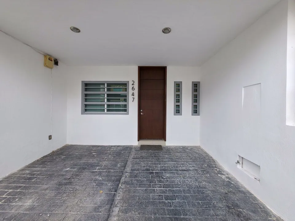 Foto 2 de Casa en RENTA en Praderas del Centinela, Zapopan