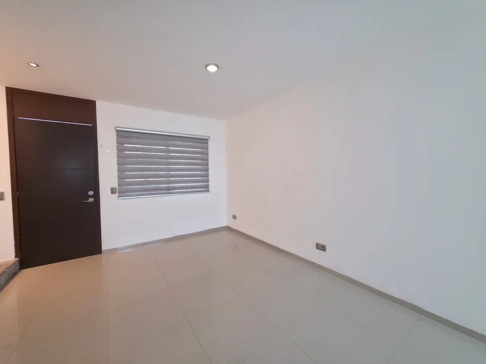 Foto 6 de Casa en RENTA en Praderas del Centinela, Zapopan