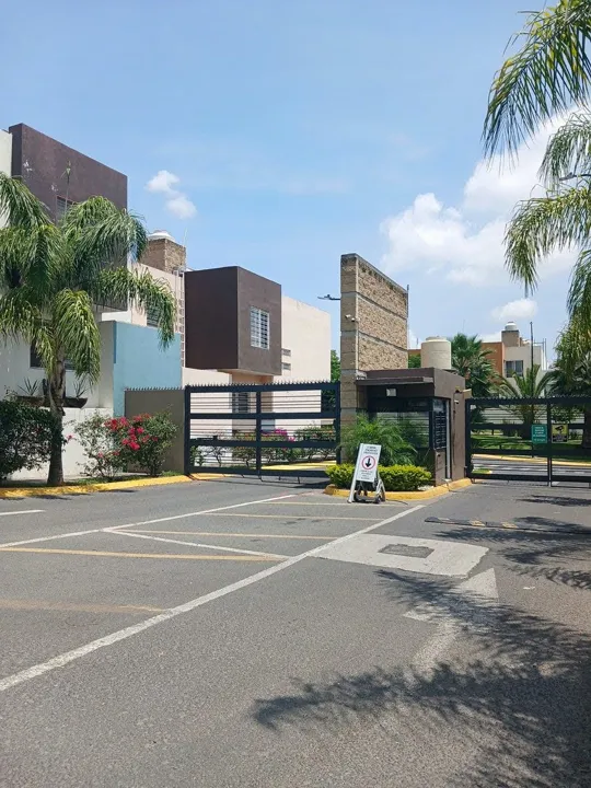 📍 Casa en Renta en La Floresta – Excelente Zona y Ubicación