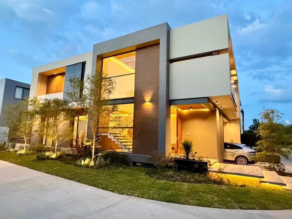 Foto 4 de Casa en venta en Avenida Paseo La Toscana, Valle Real, Zapopan