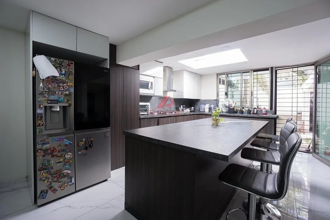 Foto 4 de Casa Remodelada en Venta Vallarta Universidad Zapopan | 3 Recámaras + 2 Estudios