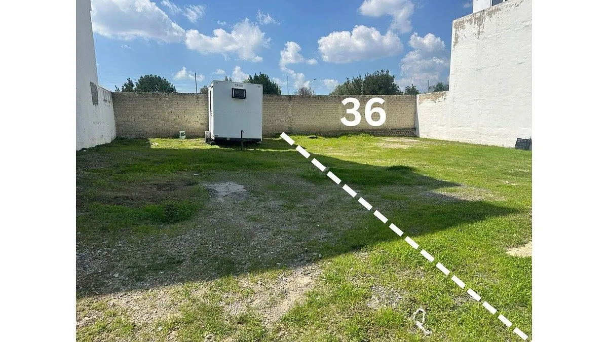 Foto 5 de Terreno en Venta en Valle Imperial - Imperio Romano 36