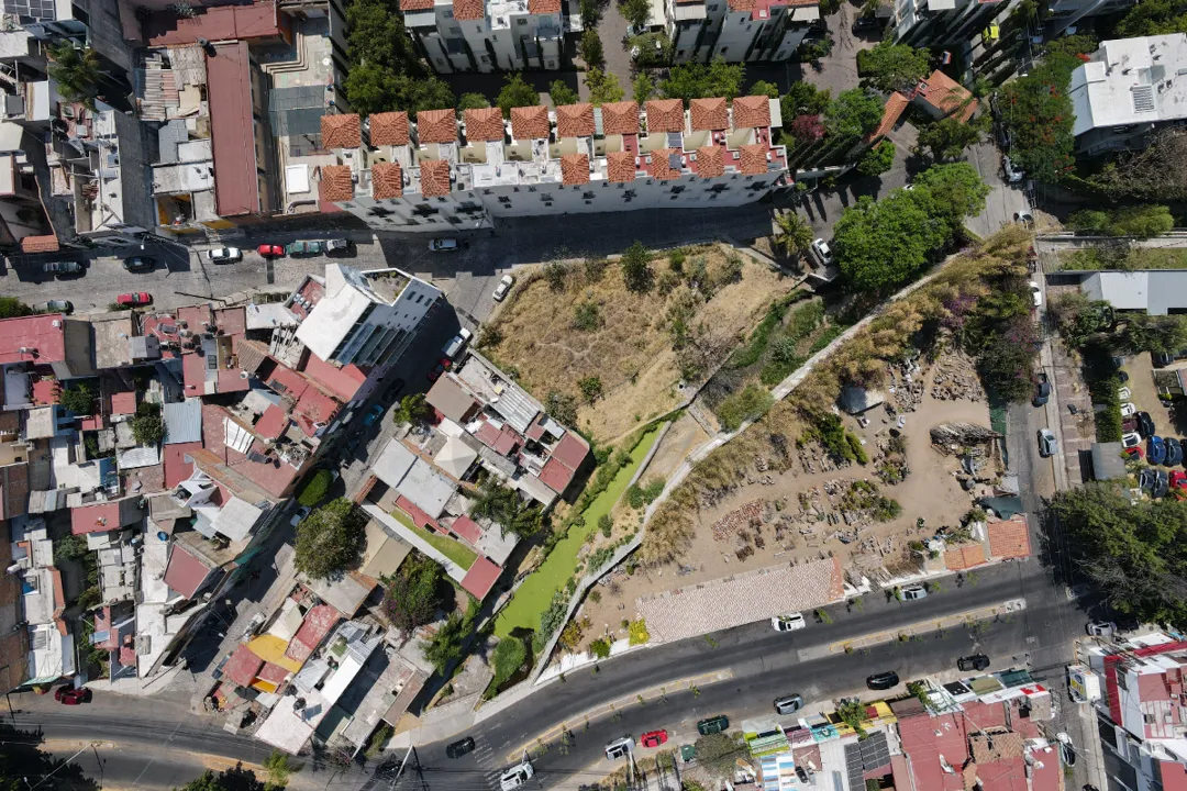 Foto 7 de Terreno en  venta, Santa  Fe, Zapopan, a 1 cuadra de avenida patria