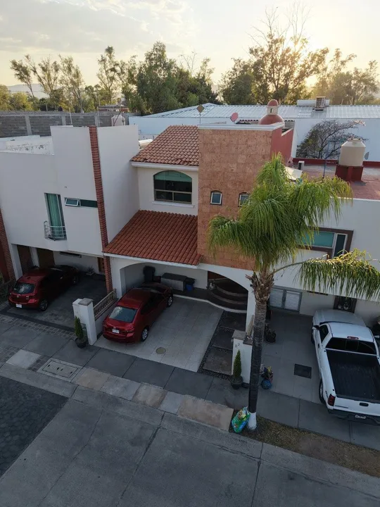 Foto 2 de Casa en Venta en Paseos del Sol -  Coto Hacienda San Antonio 2D
