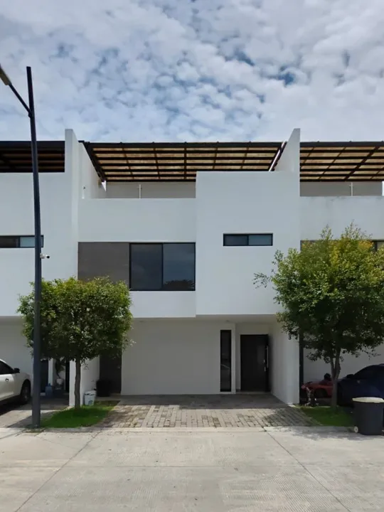 CASA EN RENTA EN ARBORETO, TESISTÁN