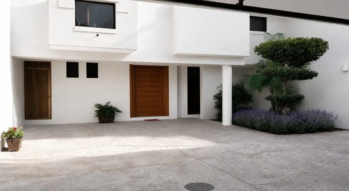 Foto 3 de CASA REMODELADA EN VENTA CIUDAD DEL SOL ZAPOPAN