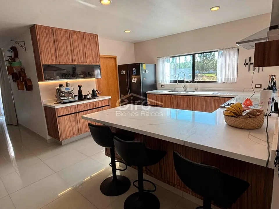 Foto 2 de Casa en Venta en Sendero de la Aurora 70 int. 144, Tlajomulco de Zuñiga, Zapopan