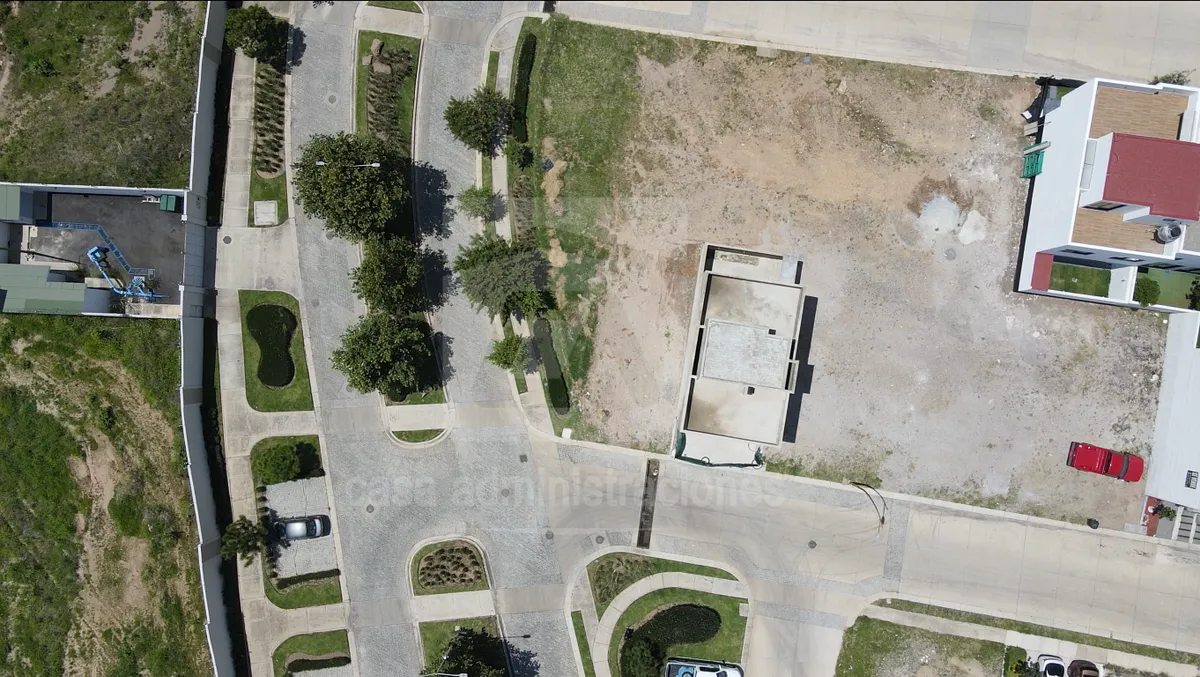 Foto 9 de TERRENO EN VENTA CON USO DE SUELO HABITACIONAL EN COL. CAPITAL NORTE