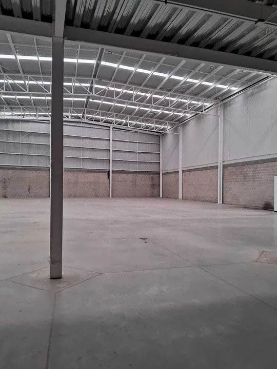 Foto 3 de Nave industrial en renta en Tesistan