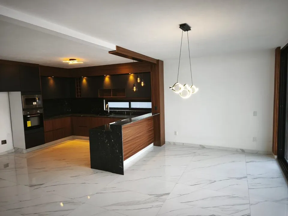 Foto 6 de HERMOSA CASA EN VENTA LOS ROBLES RESIDENCIAL