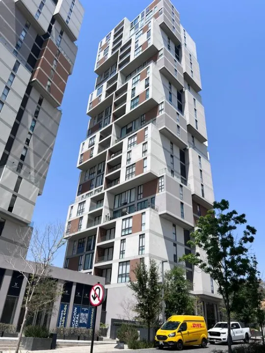 Departamento en venta en Avenida Central Guillermo Gonzalez Camarena, Valle Real, Zapopan