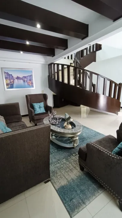 Foto 5 de Casa en renta en Jardín Del Pino, Jardín Real, Zapopan