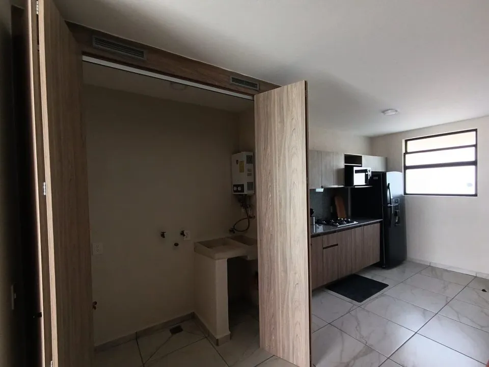 Foto 5 de Vendo hermoso depa con vista panoramica y seguridad 24 hs. A 2 minutos del Iteso