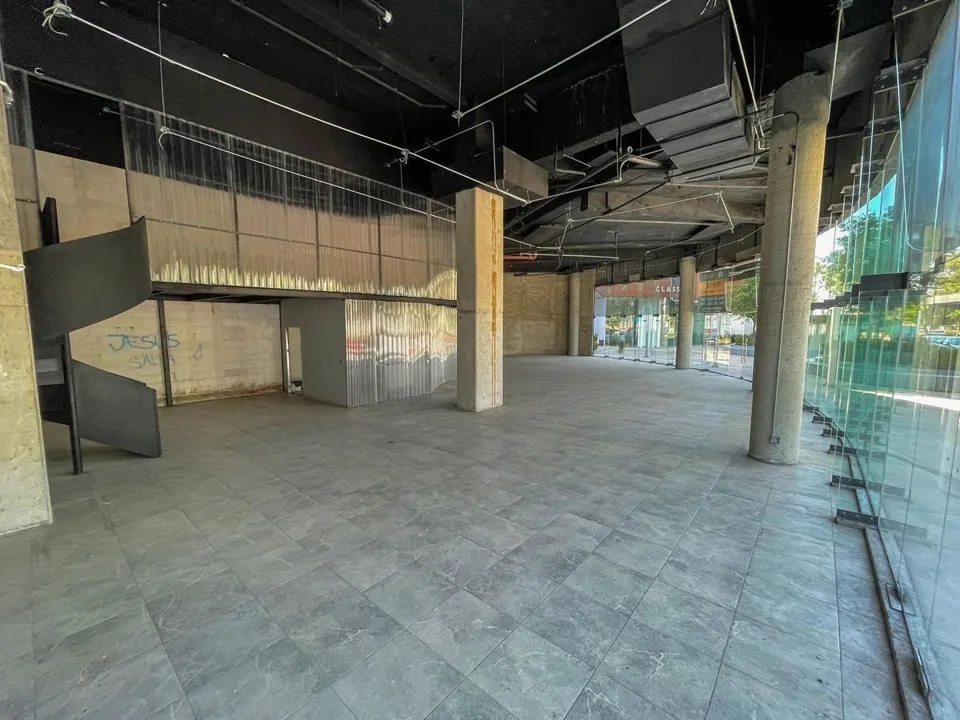 Foto 4 de PLAZA COMERCIAL EN VENTA EN ZAPOPOAN JAL; COLONIA CHAPALITA, CLASSIQA