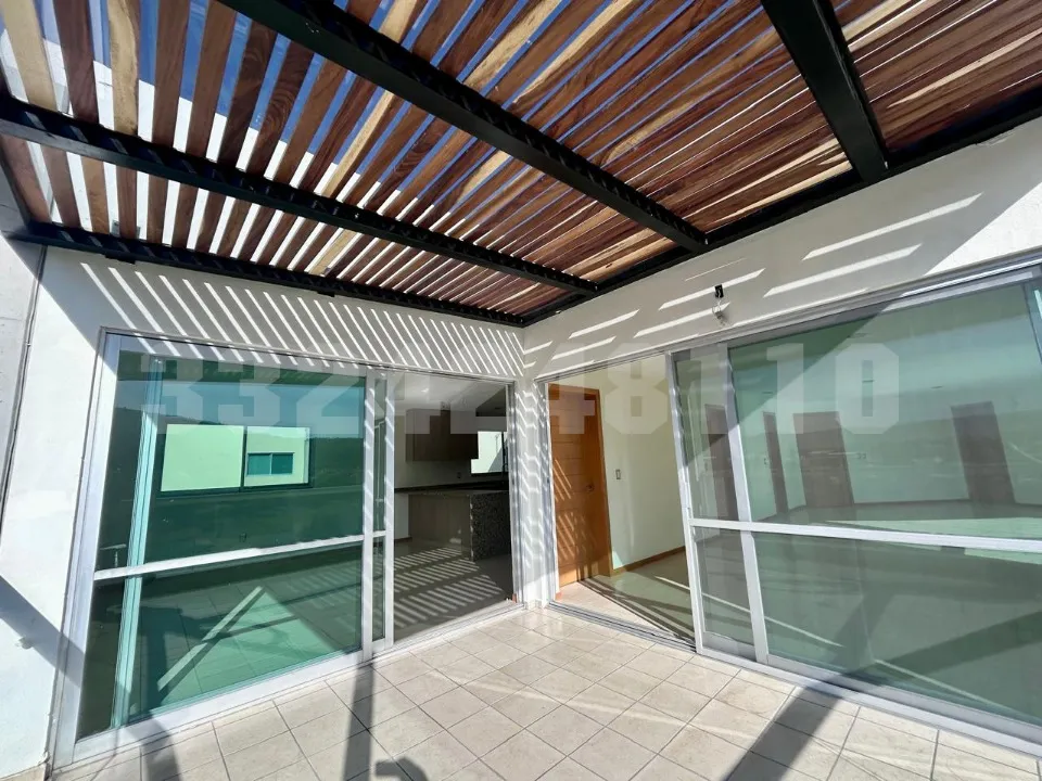 Foto 4 de Departamento en venta en Avenida Guadalupe, Valle de Bugambilias, Zapopan