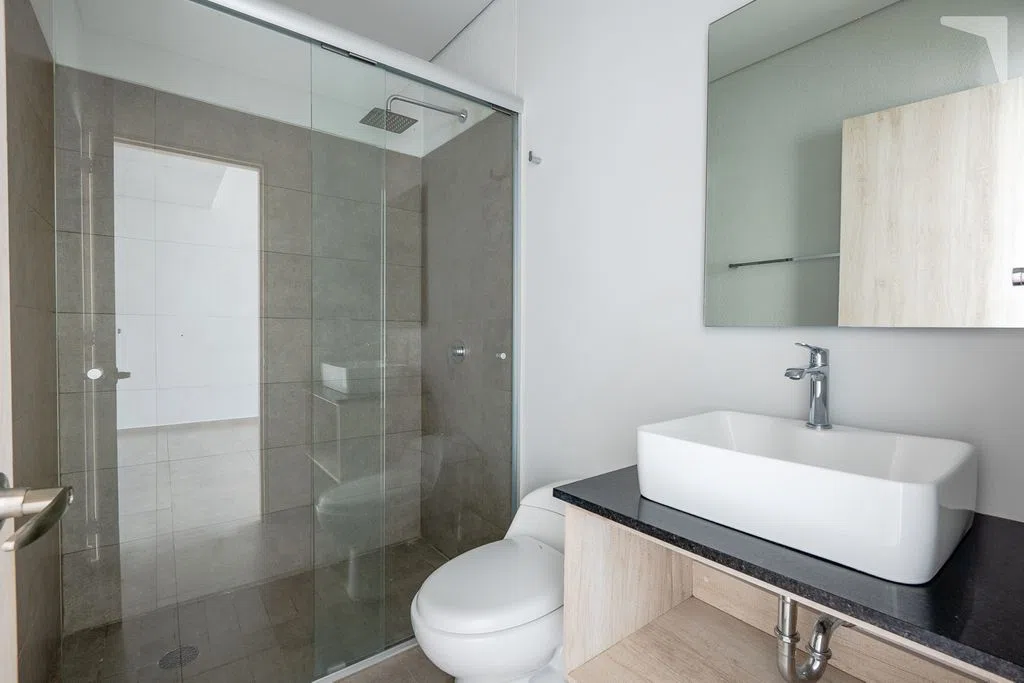 Foto 9 de Departamento en venta en Real de Valdepeñas, dentro de coto