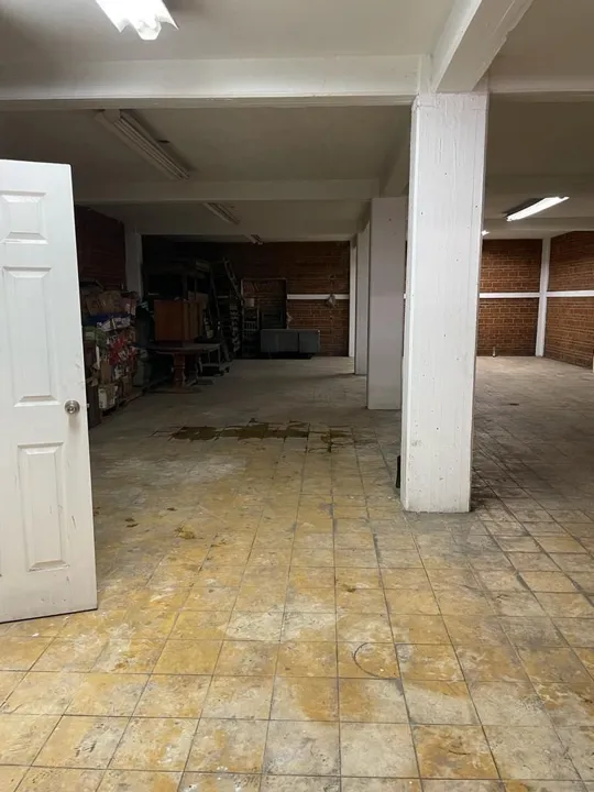 Foto 3 de RENTA BODEGA COMERCIAL MERCADO DE ABASTOS