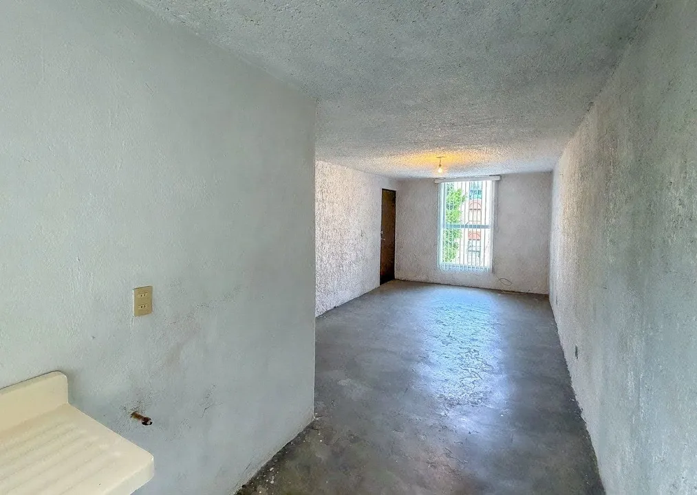 Foto 4 de Departamento en San Rafael, Guadalajara: 2 recámaras y cajón, para remodelar