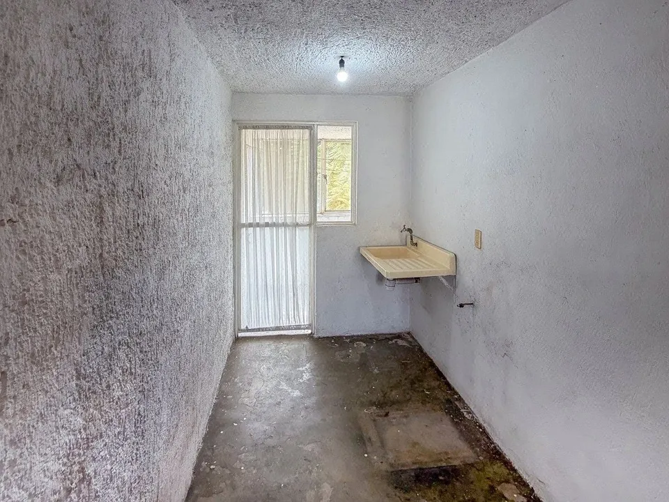 Foto 6 de Departamento en San Rafael, Guadalajara: 2 recámaras y cajón, para remodelar