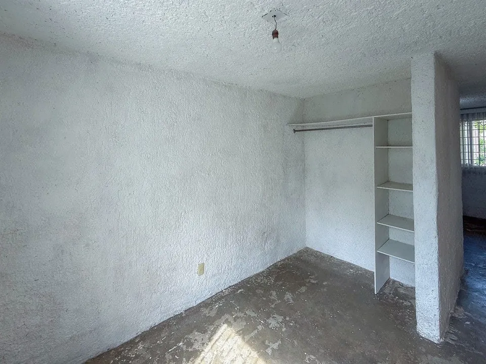 Foto 8 de Departamento en San Rafael, Guadalajara: 2 recámaras y cajón, para remodelar