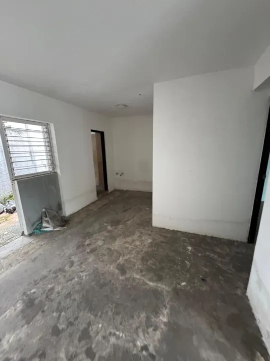 Foto 3 de Casa para remodelar en Chapalita con uso de suelo comercial