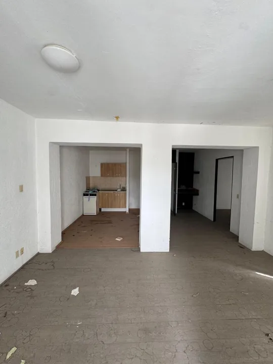 Foto 9 de Casa para remodelar en Chapalita con uso de suelo comercial
