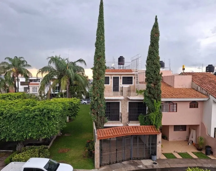 Casa en venta en MONTE ALBAN, BATALLON DE SAN PATRICIO , Guadalajara