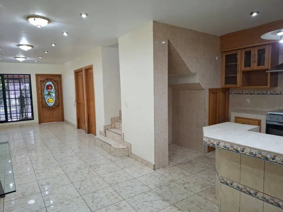 Foto 7 de Casa en venta en MONTE ALBAN, BATALLON DE SAN PATRICIO , Guadalajara