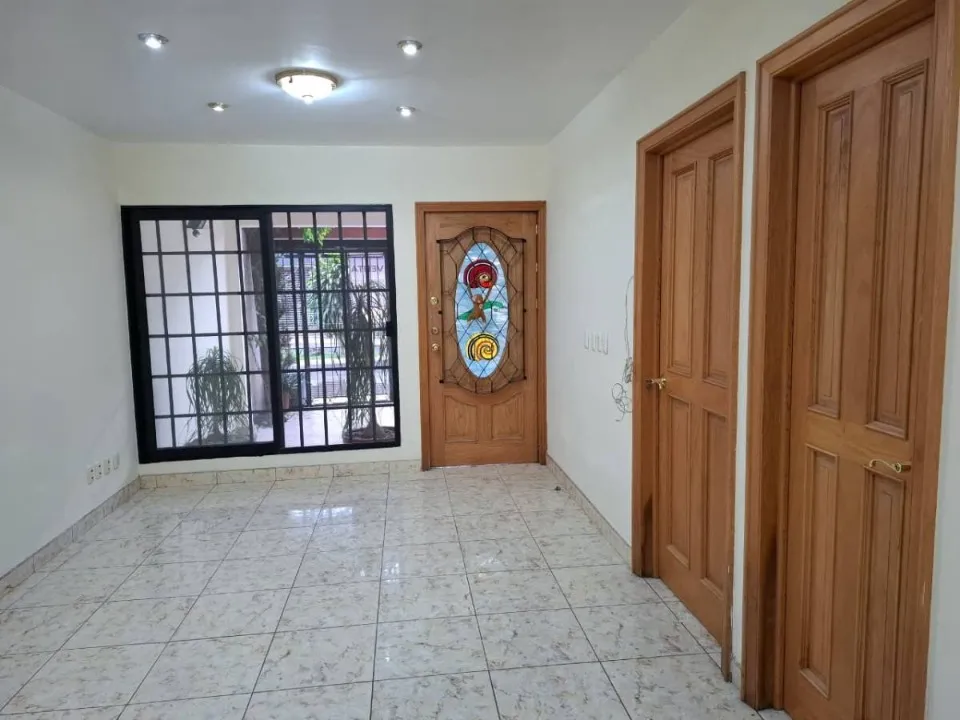 Foto 8 de Casa en venta en MONTE ALBAN, BATALLON DE SAN PATRICIO , Guadalajara