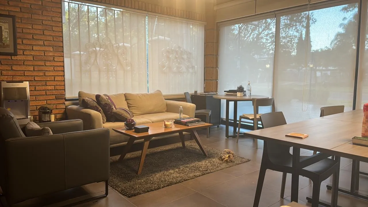 Foto 4 de Casa en venta en Paseo San Arturo Norte, Valle Real, Zapopan