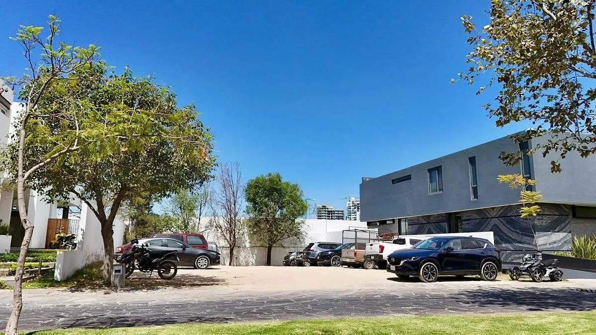 Foto 9 de TERRENO EN VENTA EN BOSQUES DE LOS LAGOS