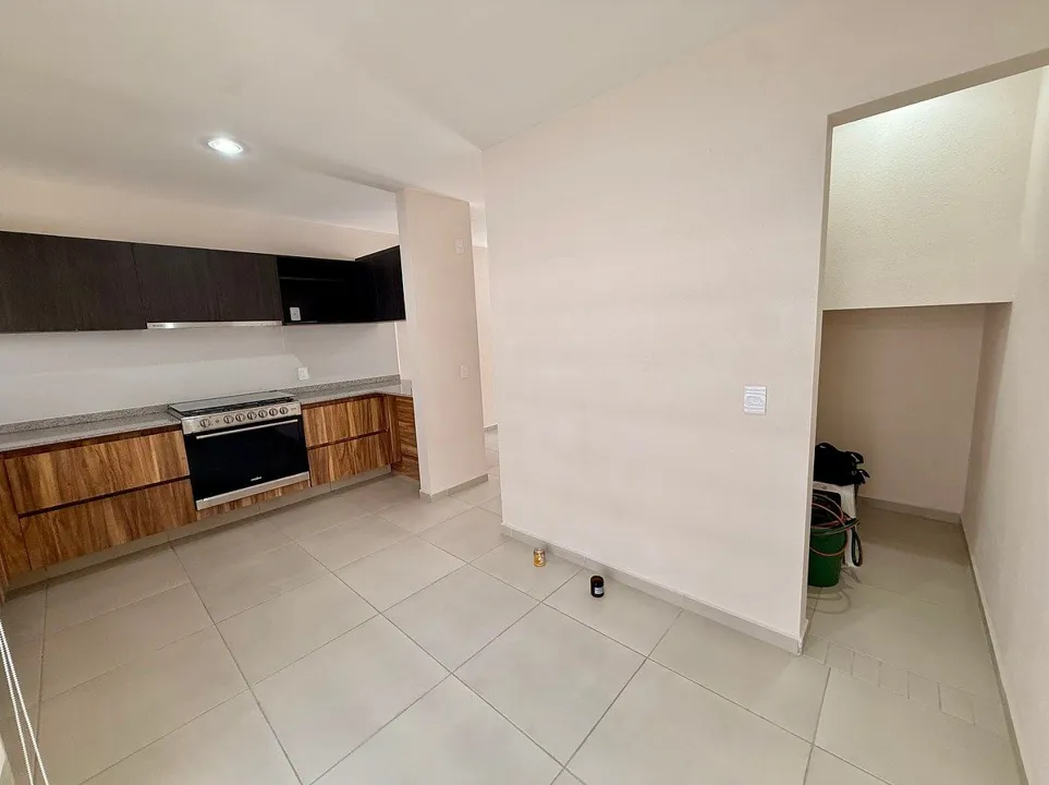 Foto 9 de Casa Nueva en Renta Zona ITESO | 3 Recámaras + Estar de TV