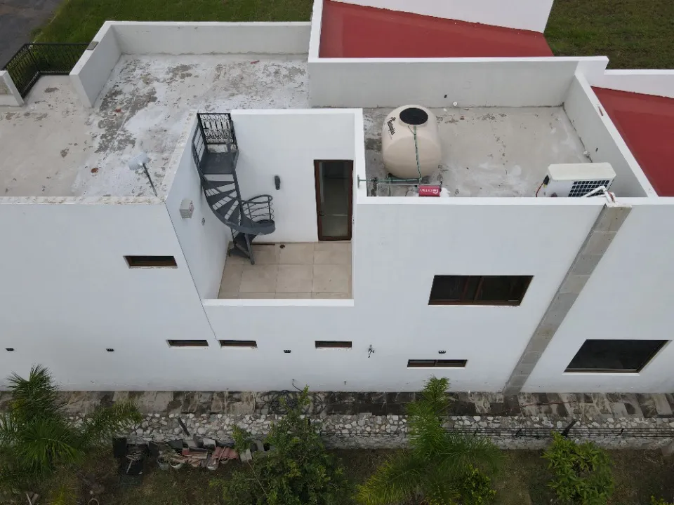 Foto 6 de Casa en venta  5 habitaciones con Alberca, Fraccionamiento Tres Reyes, Tlajomulco de Zúñiga