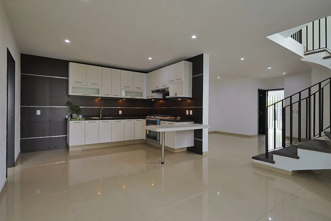 Foto 4 de Casa en venta, Col. Colinas del Rey, Zapopan, Jalisco.